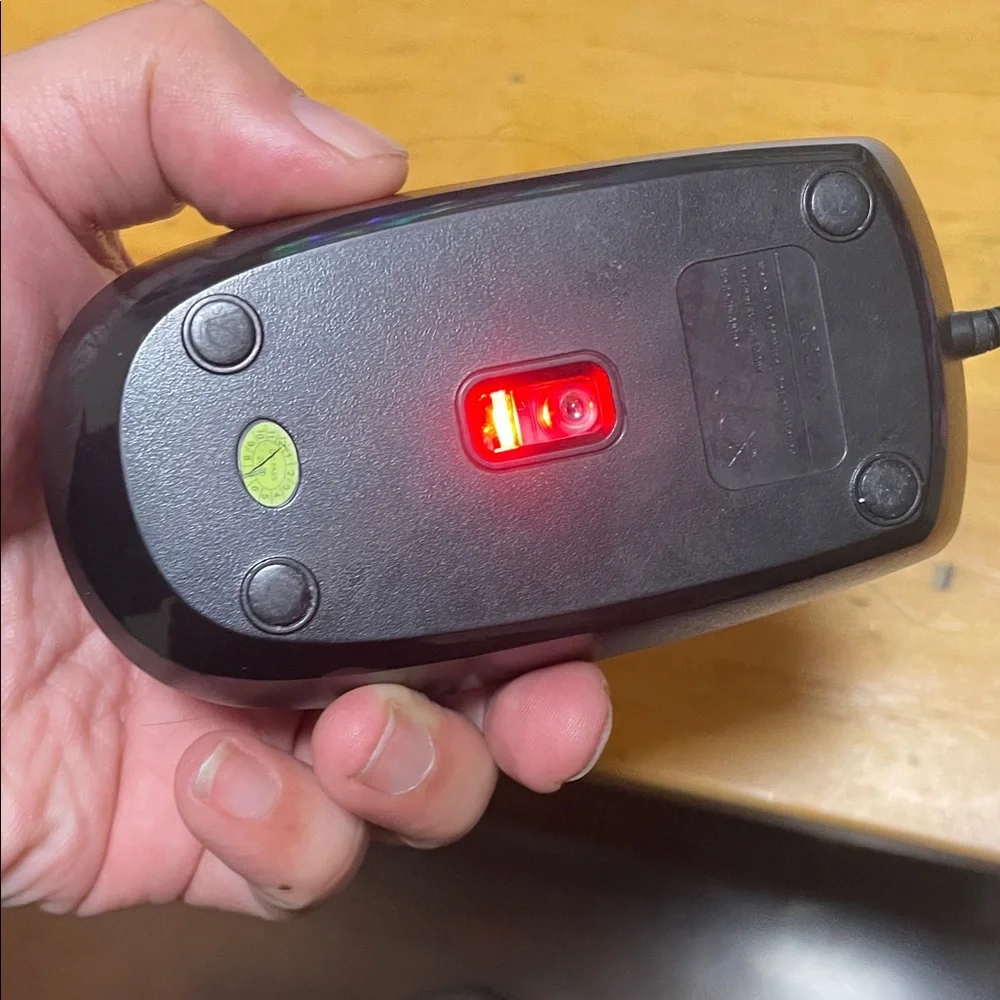 Black Wireless Mouse